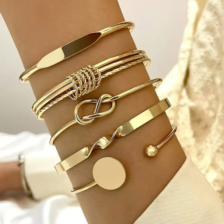 Modern Harmony | Gold Bangle Bracelet Set