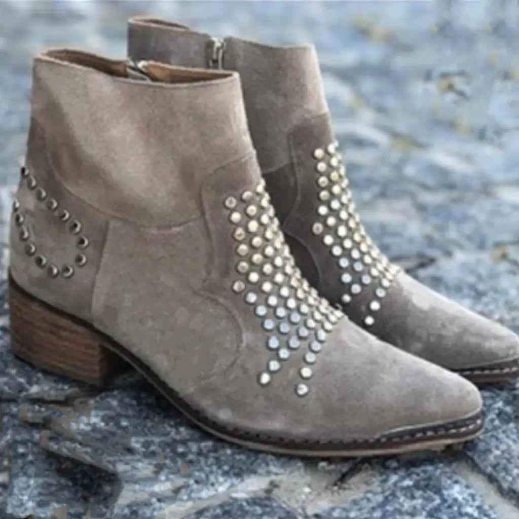 Rafeef | Ankle Boots With Studs