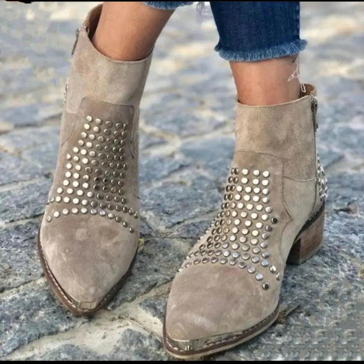Rafeef | Ankle Boots With Studs