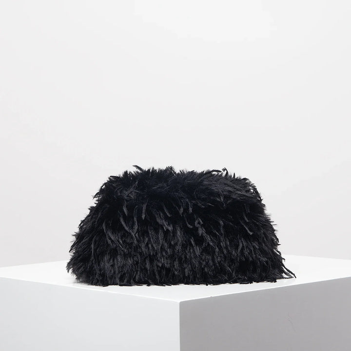 Safiya | Plush Clip Clutch
