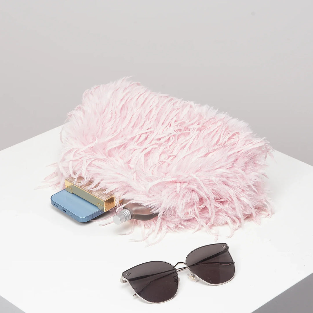 Safiya | Plush Clip Clutch