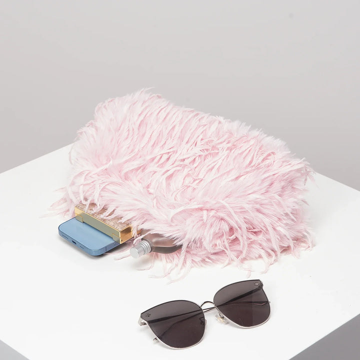 Safiya | Plush Clip Clutch